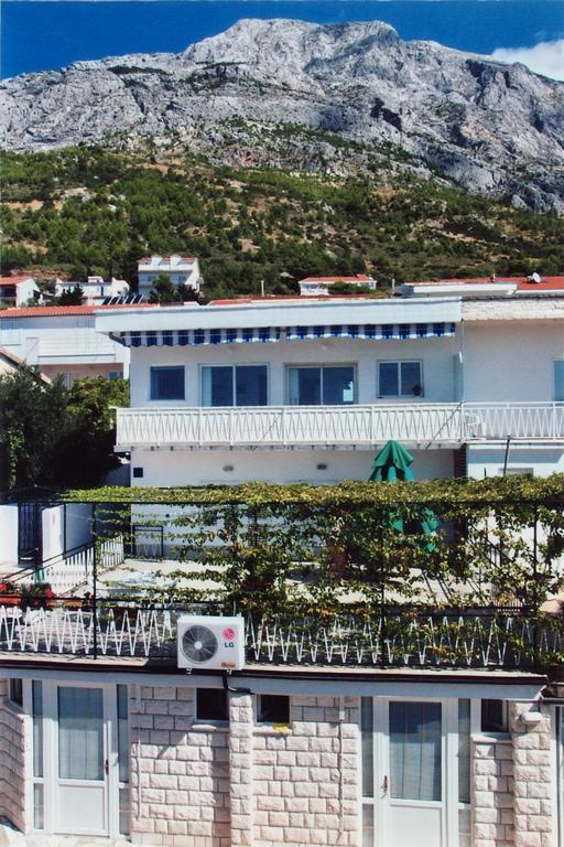 Apartments Corluka Baška Voda Buitenkant foto